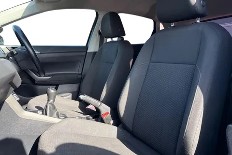 16 of 44 for Volkswagen Polo MK6 Hatchback 5Dr 1.0 65PS SE | Car-Net | App-Connect