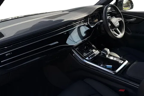Audi Q7 3.0 TDI V6 Black Edition Tiptronic quattro Euro 6 (s/s) 5dr Thumbnail #15