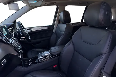 DE18PYV Mercedes-Benz Gle 2.1 GLE250d AMG Line (Premium) G-Tronic 4MATIC Euro 6 (s/s) 5dr Thumbnail #17