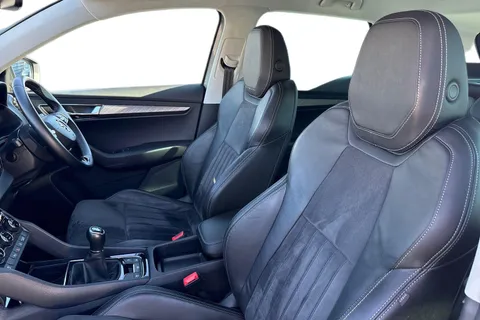 CK72YKN Škoda Karoq 1.5 TSI ACT SE L Euro 6 (s/s) 5dr Thumbnail #17