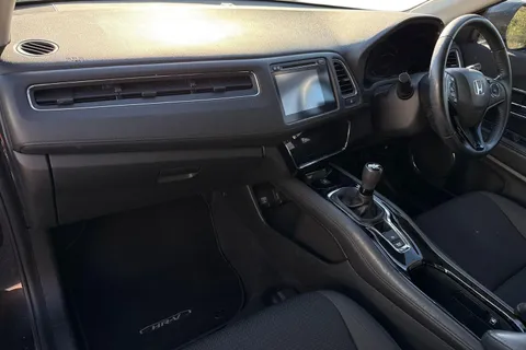 MF68DKN Honda HR-V 1.5 i-VTEC SE Euro 6 (s/s) 5dr Thumbnail #17