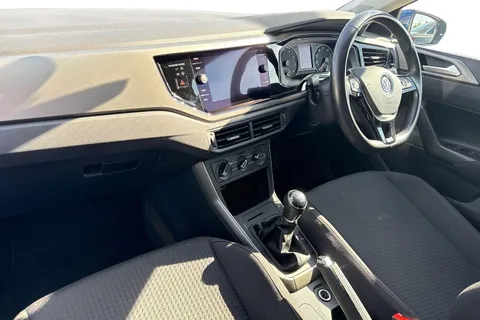 MD21AGZ Volkswagen Polo 1.0 TSI 95 Match 5dr Thumbnail #16