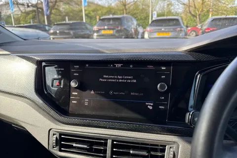 SR23OCE Volkswagen Polo 1.0 TSI Life 5dr Thumbnail #17