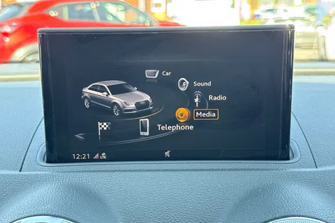 17 of 58 for Audi A3 1.5 TFSI CoD S line S Tronic Euro 6 (s/s) 4dr