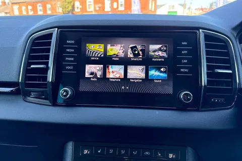 CK72YKN Škoda Karoq 1.5 TSI ACT SE L Euro 6 (s/s) 5dr Thumbnail #18