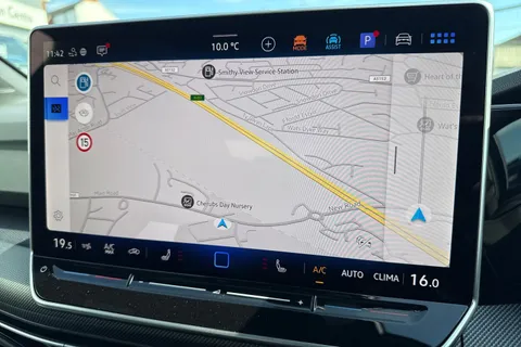  Volkswagen Golf 2.0 TSI R Black Edition DSG 4Motion Euro 6 (s/s) 5dr Thumbnail #17