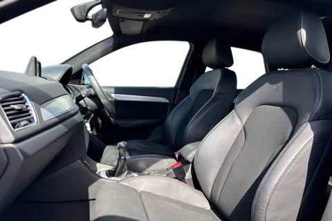 FA18XTE Audi Q3 2.0 TDI S line Edition Euro 6 (s/s) 5dr Thumbnail #17