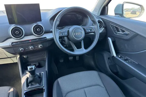 PJ24NJF Audi Q2 Sport 30 TFSI  116 PS 6-speed Thumbnail #19