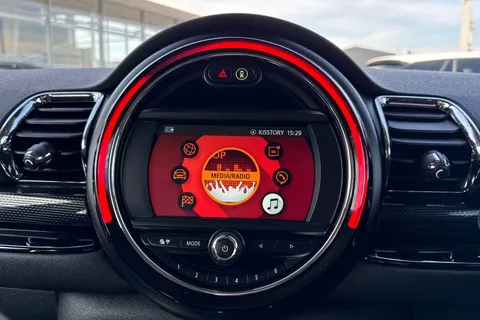 SA19KYO Mini Clubman 1.5 Cooper Exclusive Euro 6 (s/s) 6dr Thumbnail #17