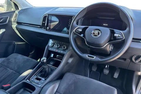 CK72YKN Škoda Karoq 1.5 TSI ACT SE L Euro 6 (s/s) 5dr Thumbnail #19