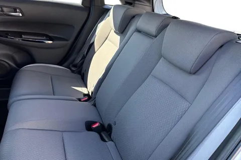 RV71YRL Honda Jazz 1.5 i-MMD Hybrid Crosstar EX 5dr eCVT Thumbnail #19