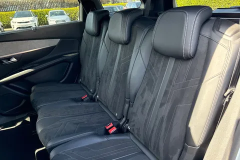 AE71ZZP PEUGEOT 5008 1.2 PureTech GT Premium EAT Euro 6 (s/s) 5dr Thumbnail #20