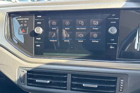 MD21AGZ Volkswagen Polo 1.0 TSI 95 Match 5dr Thumbnail #18