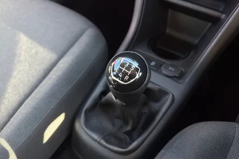 20 of 40 for Volkswagen Up! 1.0 Move up! Euro 6 (s/s) 5dr