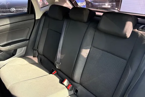 19 of 44 for Volkswagen Polo MK6 Hatchback 5Dr 1.0 65PS SE | Car-Net | App-Connect