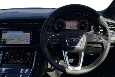 Audi Q7 3.0 TDI V6 Black Edition Tiptronic quattro Euro 6 (s/s) 5dr Thumbnail #18