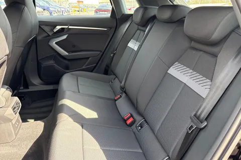  Audi A3 1.5 TFSI Sport Sportback Euro 6 (s/s) 5dr Thumbnail #19