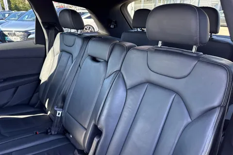 LP23NPE Audi Q7 MY23.5 S line 45 TDI quattro 231 PS tiptronic Thumbnail #20