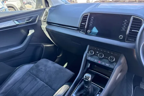 CK72YKN Škoda Karoq 1.5 TSI ACT SE L Euro 6 (s/s) 5dr Thumbnail #21