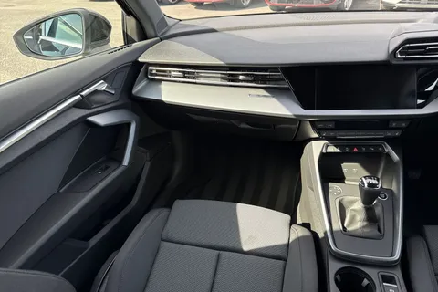  Audi A3 1.5 TFSI Sport Sportback Euro 6 (s/s) 5dr Thumbnail #20