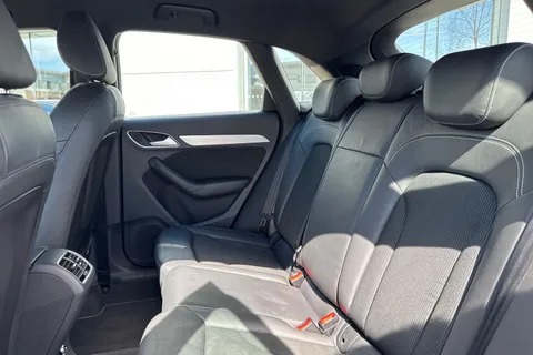 FA18XTE Audi Q3 2.0 TDI S line Edition Euro 6 (s/s) 5dr Thumbnail #20