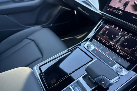 Audi Q7 3.0 TDI V6 Black Edition Tiptronic quattro Euro 6 (s/s) 5dr Thumbnail #20