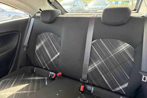 19 of 39 for Vauxhall Corsa 1.4i ecoFLEX Limited Edition Euro 6 3dr