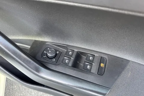 SR23OCE Volkswagen Polo 1.0 TSI Life 5dr Thumbnail #21