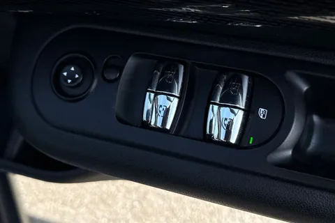 SA19KYO Mini Clubman 1.5 Cooper Exclusive Euro 6 (s/s) 6dr Thumbnail #21