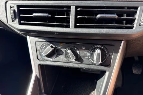 SR23OCE Volkswagen Polo 1.0 TSI Life 5dr Thumbnail #22