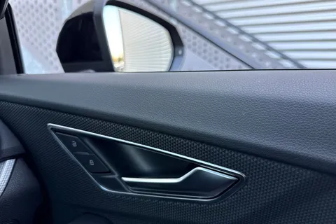 DX26TZC Audi Q2 Sport 30 TFSI  116 PS 6-speed Thumbnail #22