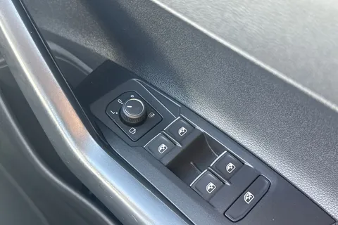 MW22RVF Volkswagen Polo 1.0 TSI Style 5dr Thumbnail #22