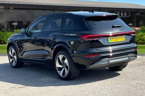 2 of 57 for Audi Q6 E-Tron Q6 SUV S line e-tron 185,00 kW