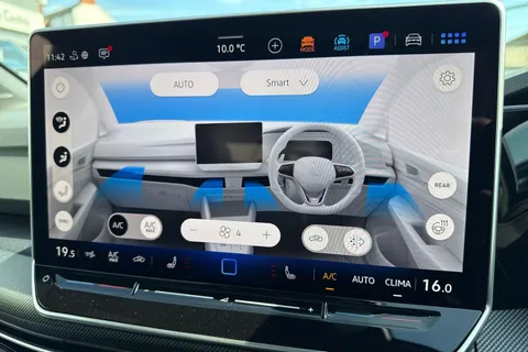  Volkswagen Golf 2.0 TSI R Black Edition DSG 4Motion Euro 6 (s/s) 5dr Thumbnail #22