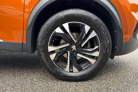 DC22HUZ PEUGEOT 2008 1.2 PureTech GT EAT Euro 6 (s/s) 5dr Thumbnail #10