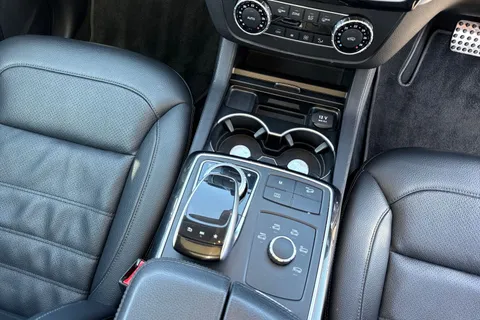 DE18PYV Mercedes-Benz Gle 2.1 GLE250d AMG Line (Premium) G-Tronic 4MATIC Euro 6 (s/s) 5dr Thumbnail #24