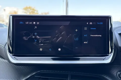 LB24SVW PEUGEOT e-2008 50kWh GT Auto 5dr (7kW Charger) Thumbnail #22