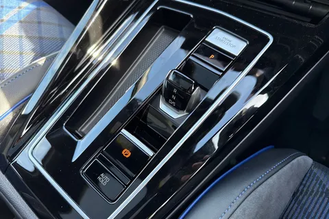  Volkswagen Golf 2.0 TSI R Black Edition DSG 4Motion Euro 6 (s/s) 5dr Thumbnail #23