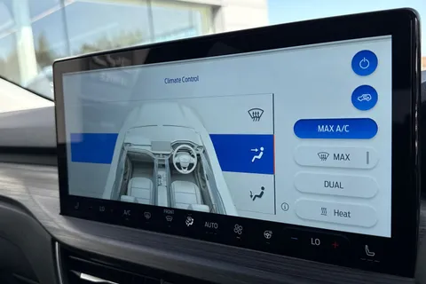 EO25RNA Ford Kuga 2.5 Duratec 14.4kWh Active CVT Euro 6 (s/s) 5dr Thumbnail #23