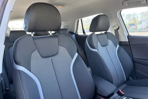 PJ24NJF Audi Q2 Sport 30 TFSI  116 PS 6-speed Thumbnail #25