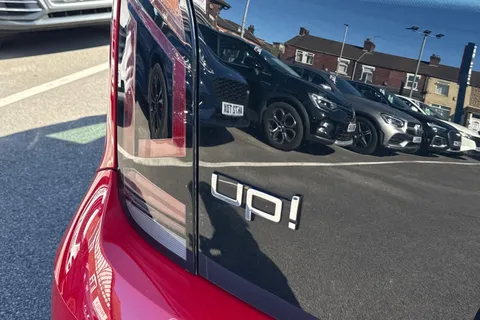 25 of 40 for Volkswagen Up! 1.0 Move up! Euro 6 (s/s) 5dr