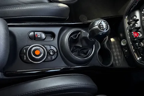 SA19KYO Mini Clubman 1.5 Cooper Exclusive Euro 6 (s/s) 6dr Thumbnail #23