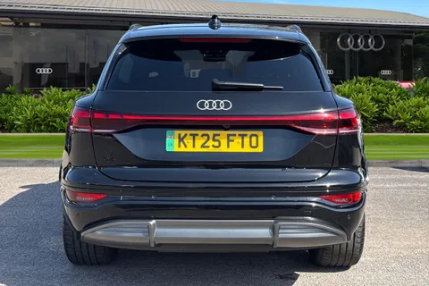 4 of 57 for Audi Q6 E-Tron Q6 SUV S line e-tron 185,00 kW