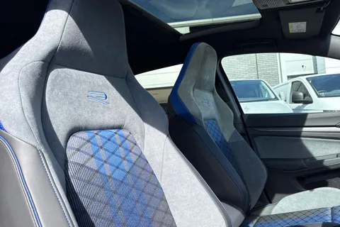  Volkswagen Golf 2.0 TSI R Black Edition DSG 4Motion Euro 6 (s/s) 5dr Thumbnail #24