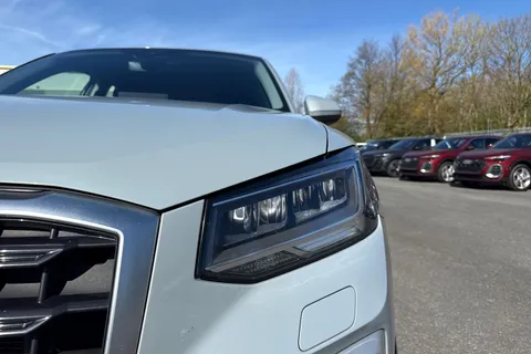 PJ24NJF Audi Q2 Sport 30 TFSI  116 PS 6-speed Thumbnail #26