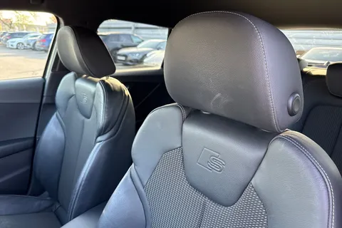 DO69LVG Audi Q2 Black Edition 35 TFSI  150 PS 6-speed Thumbnail #25