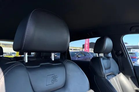 LP23NPE Audi Q7 MY23.5 S line 45 TDI quattro 231 PS tiptronic Thumbnail #25