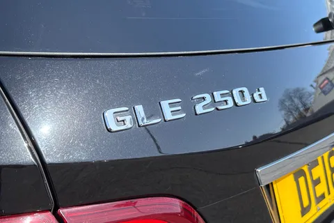 DE18PYV Mercedes-Benz Gle 2.1 GLE250d AMG Line (Premium) G-Tronic 4MATIC Euro 6 (s/s) 5dr Thumbnail #26