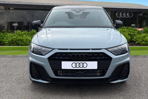 Audi A1 1.5 TFSI 35 Black Edition Sportback S Tronic Euro 6 (s/s) 5dr Thumbnail #6