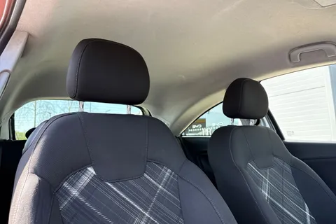 24 of 39 for Vauxhall Corsa 1.4i ecoFLEX Limited Edition Euro 6 3dr